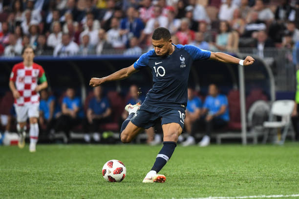 尤其是在面 尤其是在面