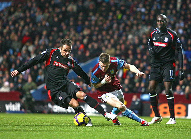 足球环境中 足球环境中