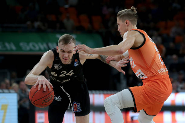 壮的一方一 壮的一方一